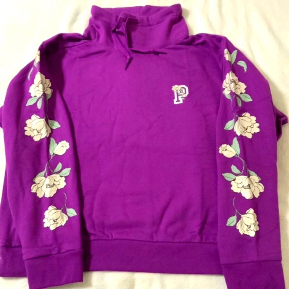 PINK VICTORIAS SECRET Sweatshirt, Croul Neck, Sz XL,  Never Worn.